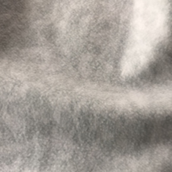 Lululemon zip up like new! - Picture 7 of 10